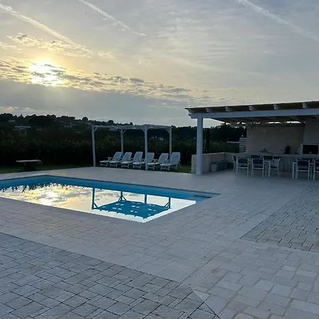 Lamia Itria Villa