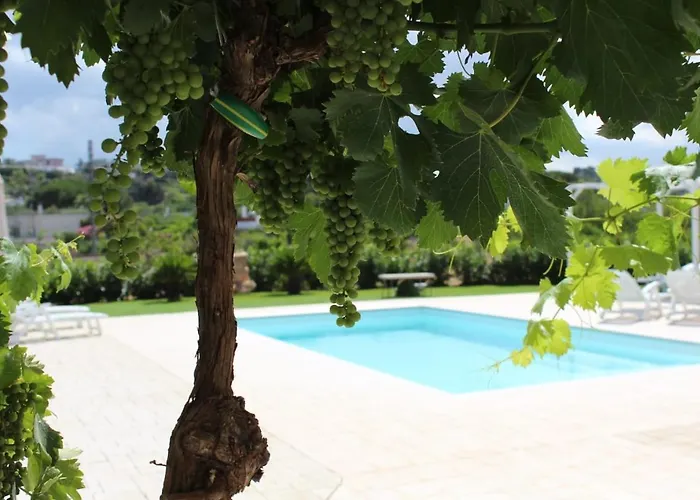 Lamia Itria Villa *