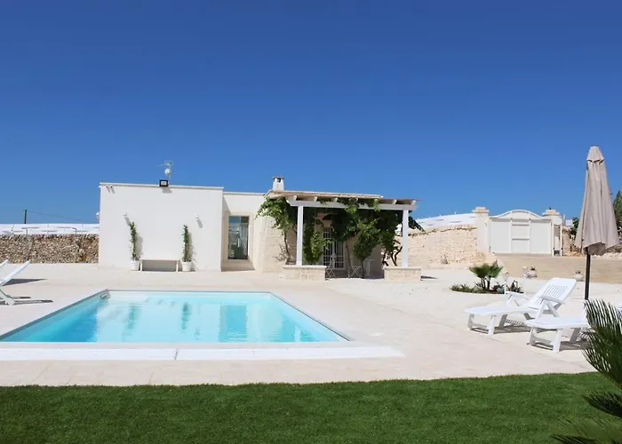 Lamia Itria Villa *